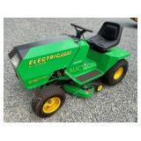 CUSTOM ELECTRIC 2000 STEEN LAWN MOWER 36 VOLT
