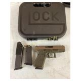 (737EP) GLOCK 19 9MM 15RDS 2 TONE APPLE LEAF NIB