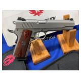 122FP   RUGER SR1911 45  AUTO CHECKER GRIPS