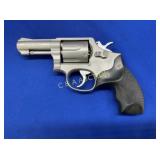 139FP SMITH AND WESSON 38 SPECIAL SS CHECKER GRIPS