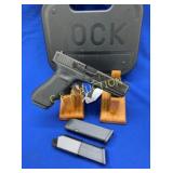 619EP  NIB GLOCK 17 G4 9MM ENGRAVED