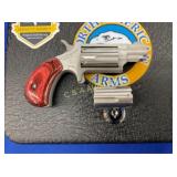 243EP NIB NORTH AMERICAN ARMS MOD. M 22LR/MAG