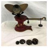 EARLY ALL ORIG HOWE TURKEY FOOT SCALES