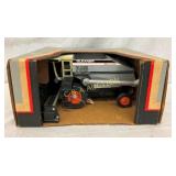 ALLIS-CHALMERS GLEANER N6 SERIES 3 1/24TH SCALE