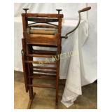 VINTAGE PERFECTION WRINGER 43 1/2X44 1/2
