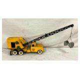STRUCTO MOBILE CRANE 31" TALL