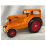 UNUSUAL MACHINERY TRACTOR 5X9