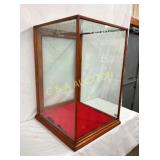 WISS SHEARS & SCISSORS SHOWCASE 22 1/2X33