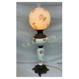 32" VICTORIAN TABLE LAMP