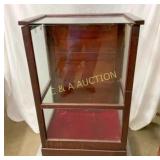 DEPT. STORE UPRIGHT DISPLAY CASE 26X40