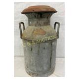 5G. STANDARD OIL CO. GAS CAN