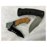Set of Two Folding Knives with Mixed Handles and