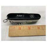 VICTORIAN SWISS MADE SS OFFICER KNIFE