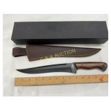 BUCK KNIFE W/ BOX AND HOLSTER
