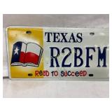 Texas License Plate With ï¿½Read to Succeedï¿½ Design,