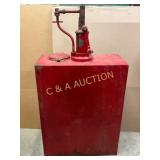 Early Metal Oiler with Pump Mechanism and 29in x 5