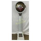 White Porcelain Floor Scale with Dial Display, Mea