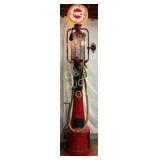 Fry Mae West Model 17 5g. Visible Gas Pump with Si