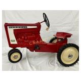 Farmall Ertl 806 Pedal Tractor, 38ï¿½26 Inches