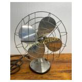 12" Hunter Century Electric Oscillating Desk Fan i