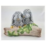 Herend Porcelain Bunny Love Black Fishnet 15843