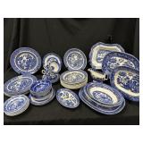Lg Set Willow Blue China Dishware 50+ Pcs