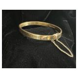 18k Yellow Gold Hinged Bangle w/Safety Chain