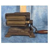 ANTIQUE COLLAR CRIMPER PLEATER CAST IRON