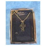 MOTHER MARY CROSS DELUXE PENDANT