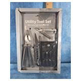 UTILITY TOOL SET WITH CARRY CASE & SOCKET SET