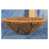 HANDWOVEN SOUTHWESTERN-STYLE COILED BASKET BOWL