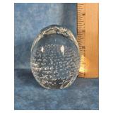 BLOWN GLASS CLEAR EGG SHAPED PAPERWEIGHT