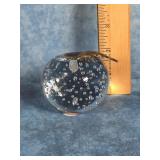 CONTROLLED BUBBLE GLASS APPLE PAPERWEIGHT