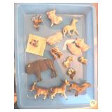 ANIMAL FIGURINES BOX LOT