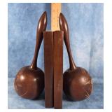 VTG. MARACAS WOODEN BOOKENDS
