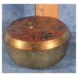 ROUND BRASDSD TRINKET BOX