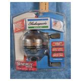 SHAKESPEARE - SYNERGY 4003S - SPINCASTING REEL NEW