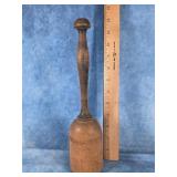 VINTAGE PRIMITIVE WOODEN POTAO MASHER