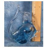 BLUE ART GLASS FISH FIGURINE 5.5" TALL