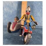 VINTAGE-STYLE MS709 TIN WIND-UP MOTORCYCLE TOY