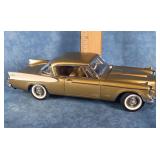 STUDEBAKER GOLDEN HAWK DIECAST MODEL CAR