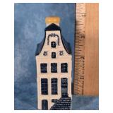 KLM DELFT BLUE MINIATURE HOUSE # 9 GIN BOTTLE
