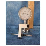 CONCENTRICITY GAUGE & DIAL INDICATOR