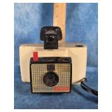 POLAROID SWINGER MODEL 20 INSTANT LAND CAMERA