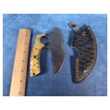 HAND-FORGED DAMASCUS STEEL ULU KNIFE