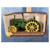 ERTL 1935 JOHN DEERE MODEL "BR" DIE-CAST TRACTOR