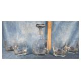 CLEAR ETCHED GLASS CLIPPER SHIP DECANTER & 4 CUPS