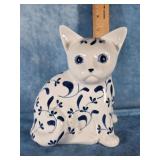 1989 SEYMOUR MANN "FLORA"  PORCELAIN CAT FIGURINE
