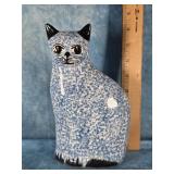 BLUE AND WHITE SPECKLED SPONGEWARE CERAMIC CAT