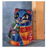 HAND-PAINTED MEXICAN FOLK ART CAT FIGURINE 4" TALL